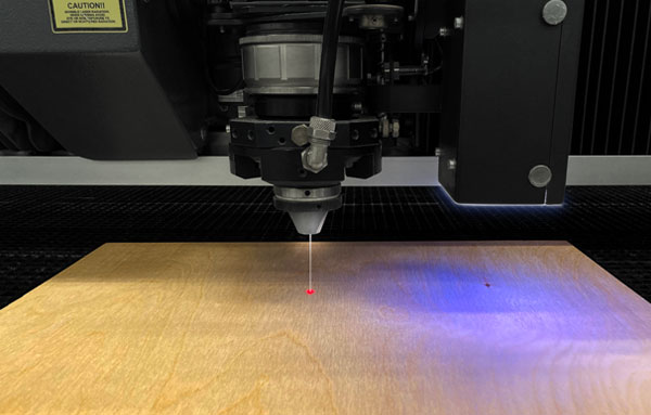 レーザー特殊加工