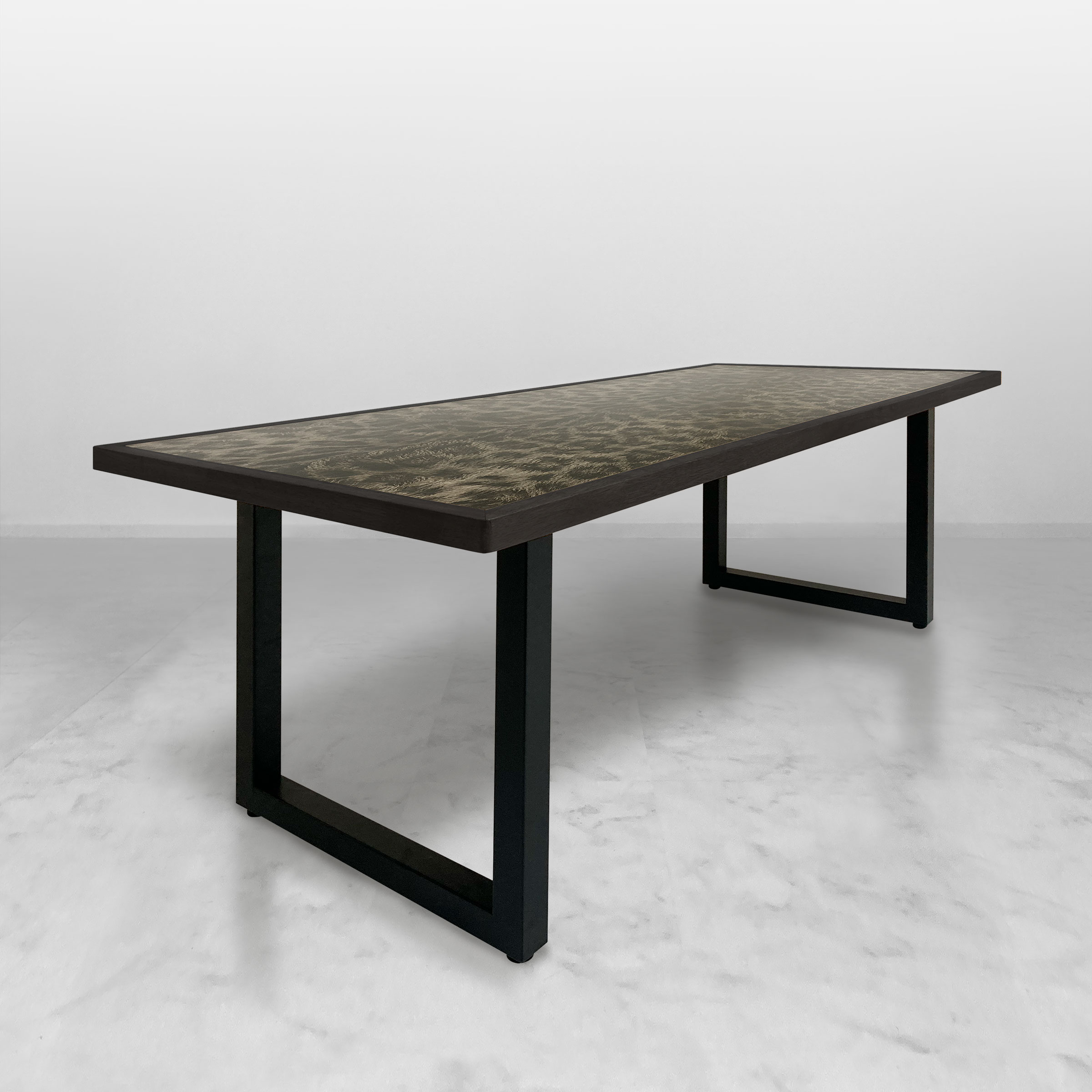 ダイニングテーブル